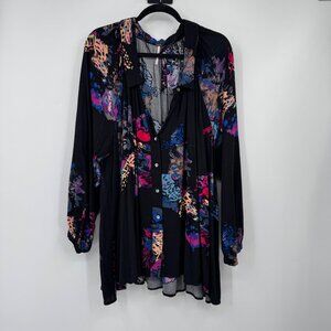 Free People Meadow Lark Black Floral Print Oversized Tunic Top Womens Size mediu